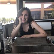 Estudiante ofrece clases de inglés de apoyo escolar